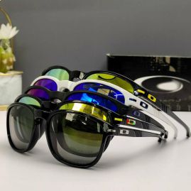 Picture of Oakley Sunglasses _SKUfw56863657fw